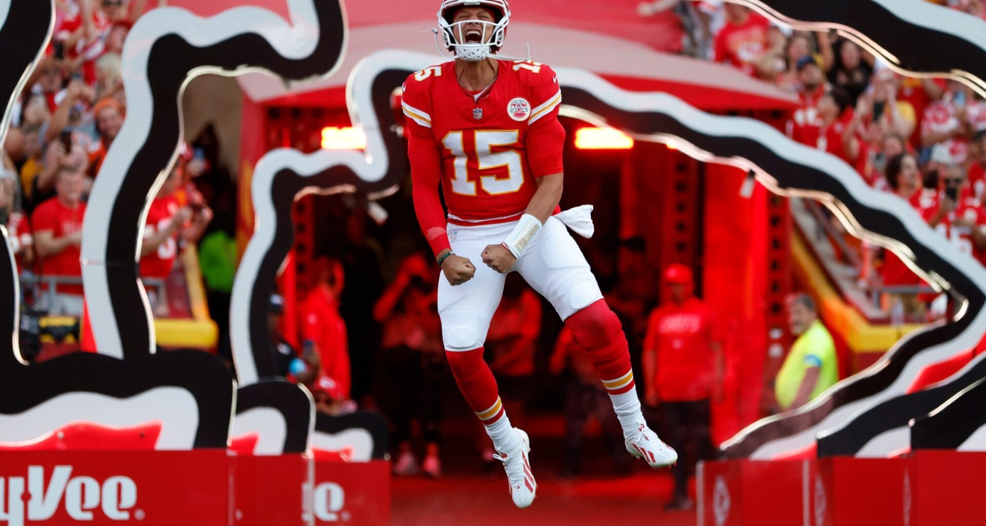 Tom Krasovic: Patrick Mahomes’ return impresses San Diego doc, NFL fans
