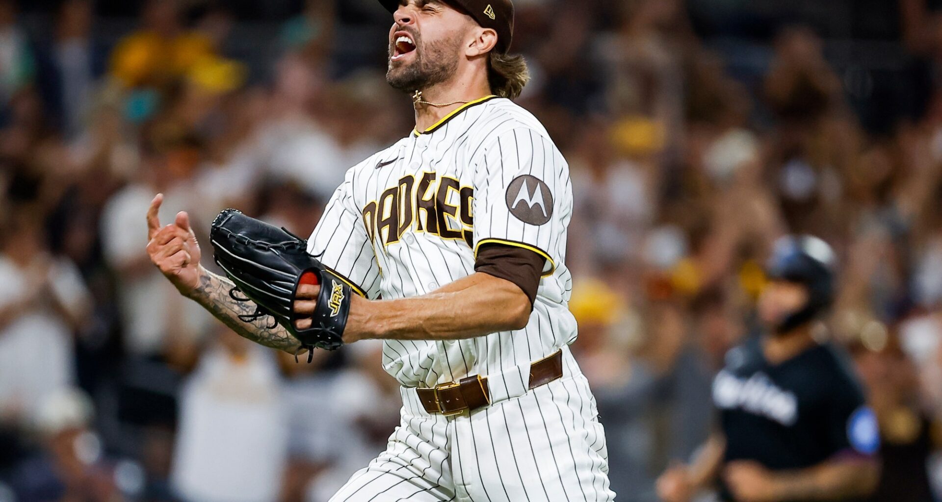 Padres Daily: Playoff-adjacent night at Petco; Salas, the man; Morgan becomes himself; Rodriguez's velo