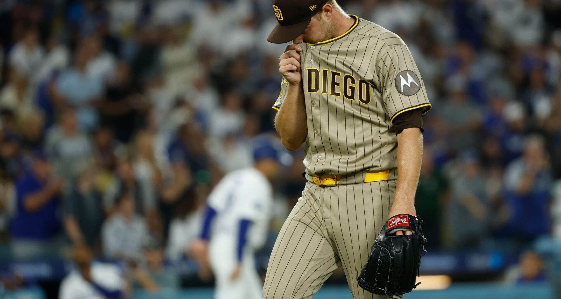 Padres take step back in playoff race with loss to Dodgers
