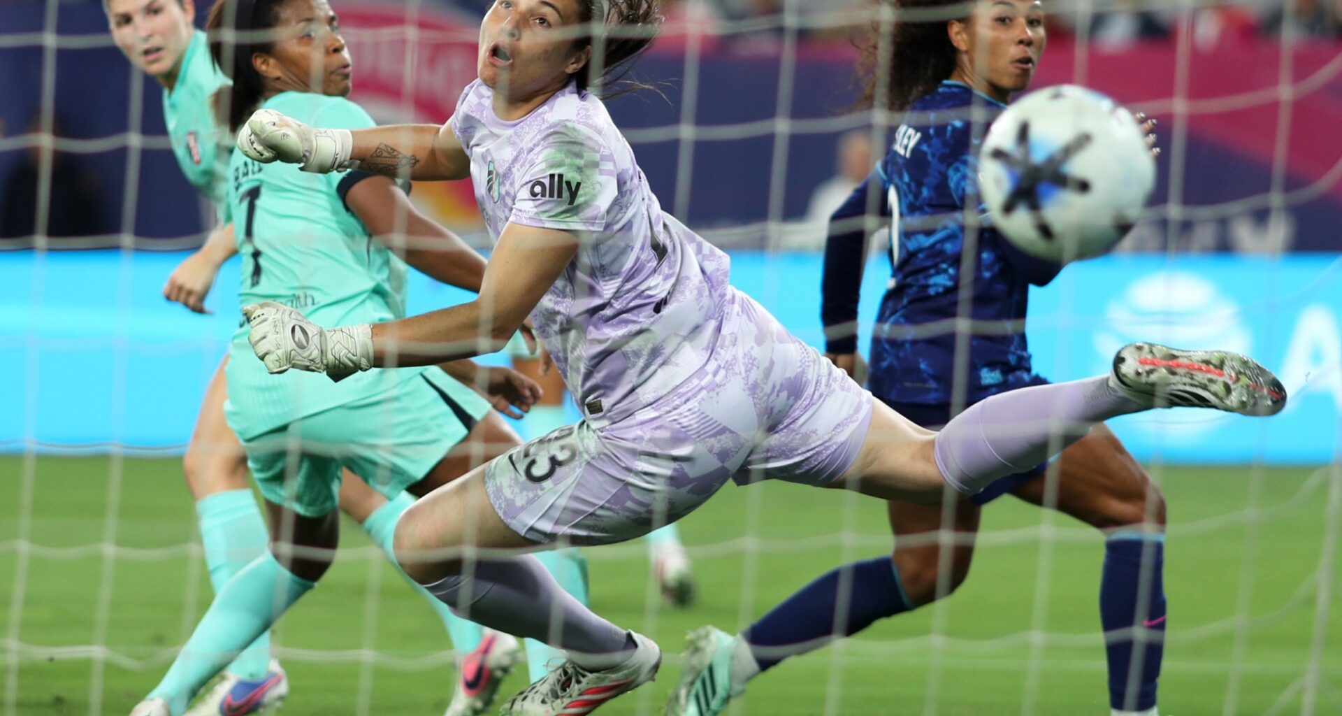 High-water mark: Wave beat Current, move into second place in NWSL standings