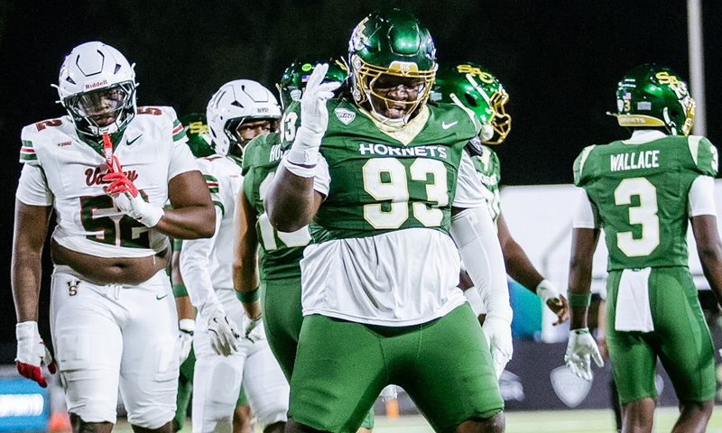 Saturday's MAC Football Results: Sacramento State Claims First FBS Victory