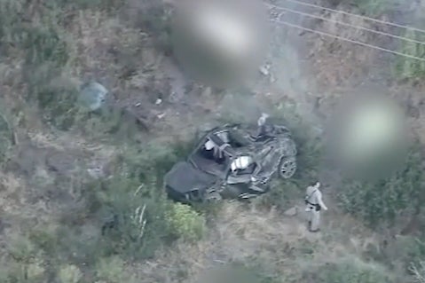 Four people were killed and two were seriously injured in a rollover crash in the mountains north of Los Angeles early Friday morning