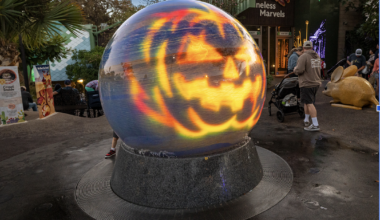 HalGLOWeen returns to the San Diego Zoo