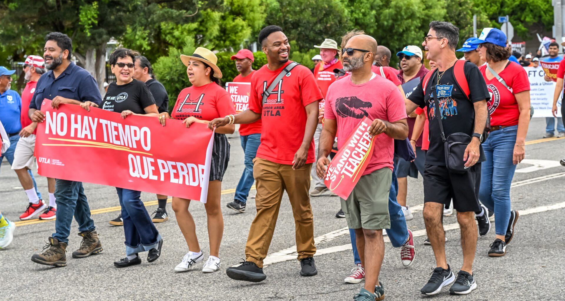 Labor Day march and rally draws big crowds to Wilmington – Daily Breeze