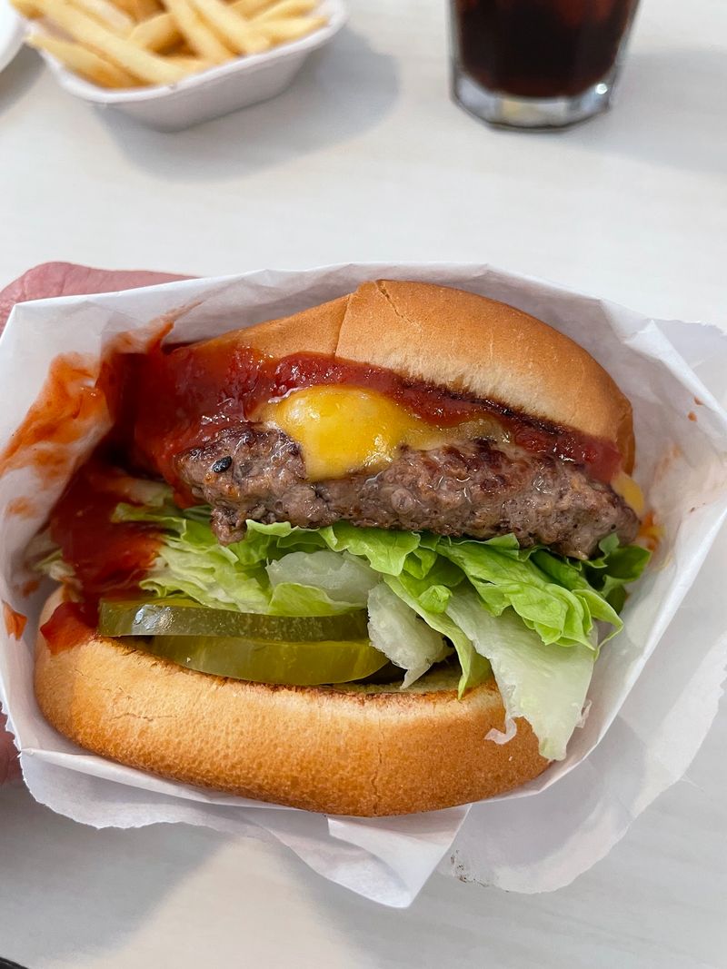 The Hickory Burger Everyone Talks About The Hickory Burger Everyone Talks About