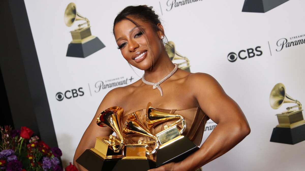 Grammy winner Victoria Monét brings tour to Memorial Auditorium