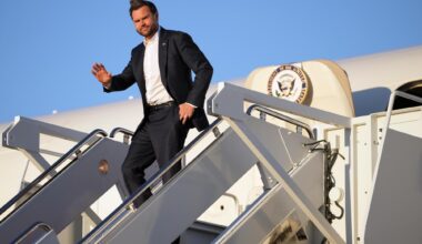 JD Vance returns to Iowa as Senate and governor races heat up
