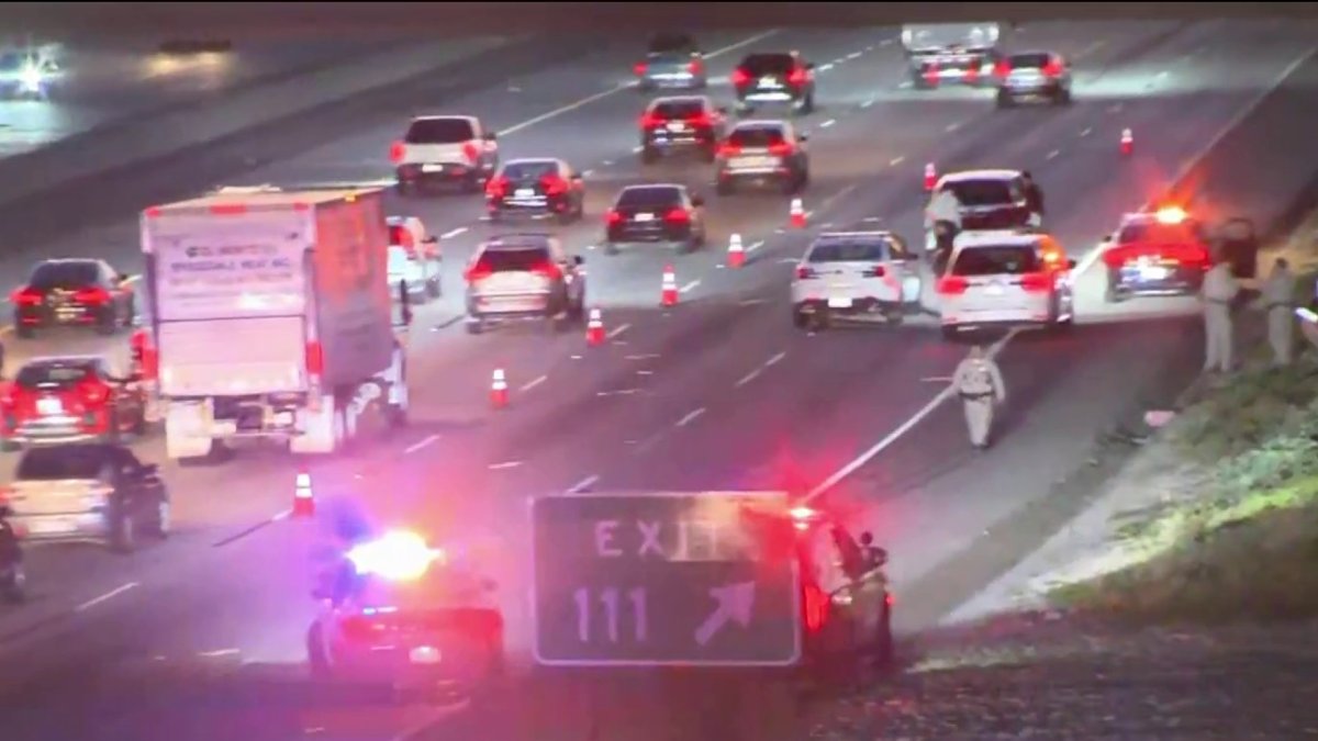  2 dead, 2 injured in 5 Freeway crash in Anaheim – NBC Los Angeles