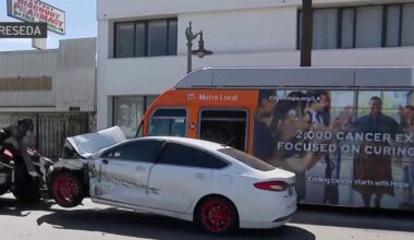 6 hurt in 3-vehicle crash involving Metro bus in Reseda – NBC Los Angeles