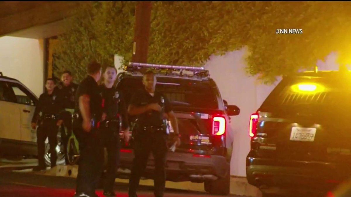 Attempted break-in at Hollywood Hills home – NBC Los Angeles