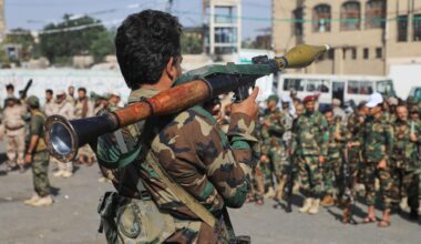 Houthi rebels reach strategic port city in Yemen, other Mideast news