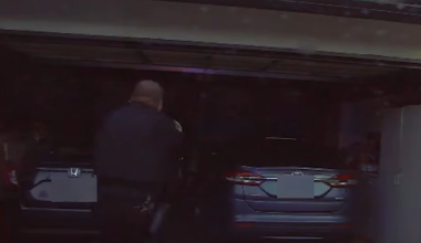 Video: Sacramento deputy shoots man after Foothill Farms stabbing
