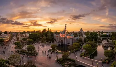 Disneyland in Anaheim and the art of the themed land