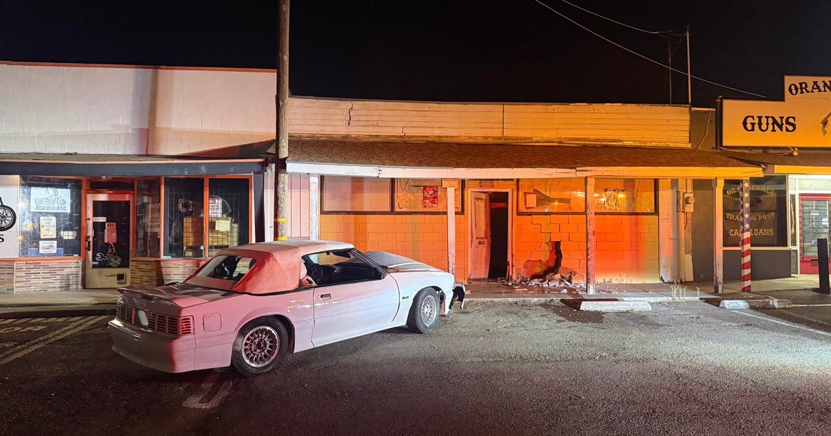 Driver arrested after Mustang crashes into Orangevale building, CHP says