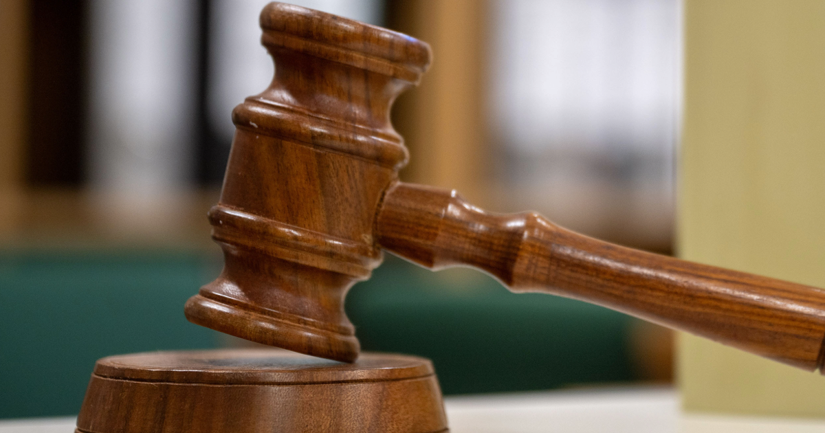 Metro Detroit man charged with allegedly having child sexual abuse images on phone