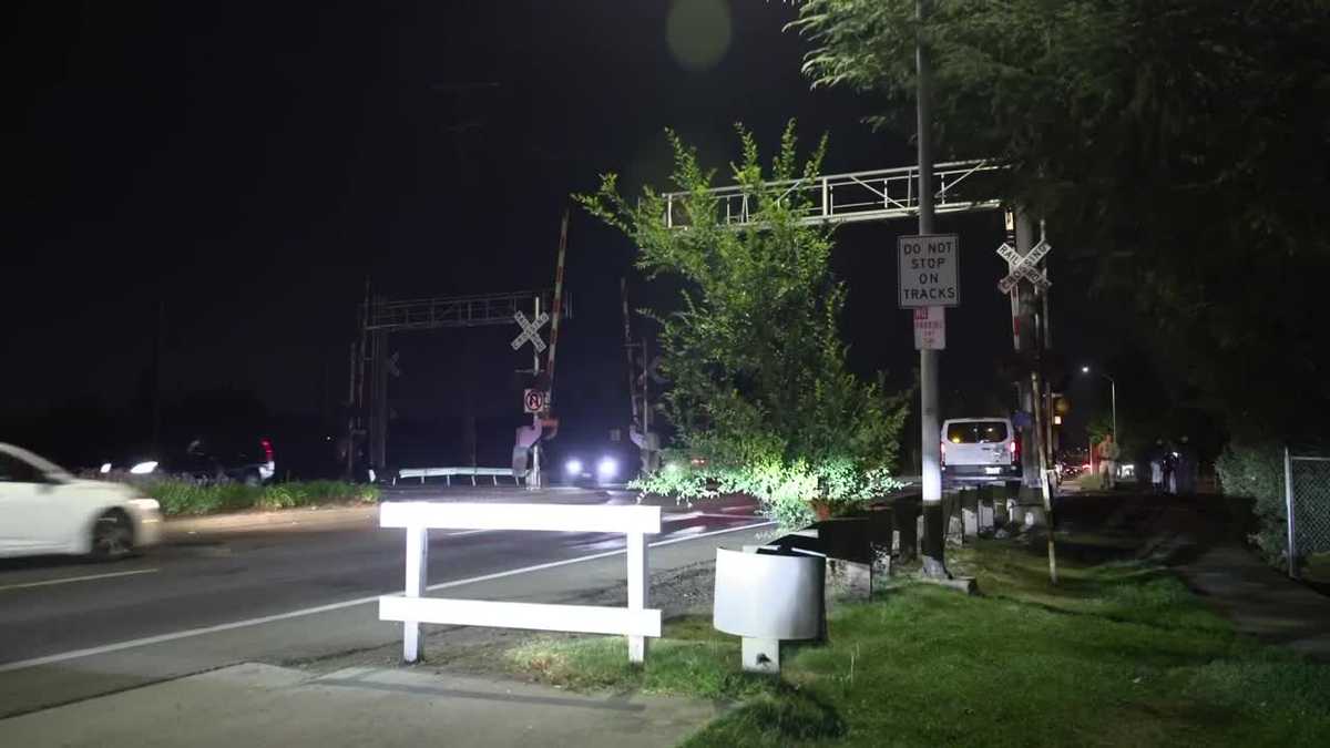 Man struck and killed by train in Sacramento County