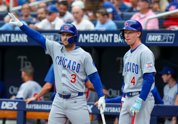 Chicago Cubs designated hitter Alex Bregman and Pete Crow-Armstrong stand in the on-deck circle before a game against the Boston Red Sox, Sunday, Sept. 27, 2026, in St. Petersburg, Fla. (AP Photo/Chris Urso)