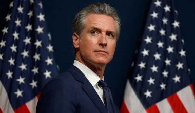 Newsom vetoes bill pushing back on return-to-office orders for state workers