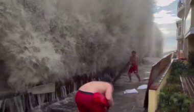 ‘High-seas fail’: Steve Hilton calls for action as Long Beach Peninsula takes pounding