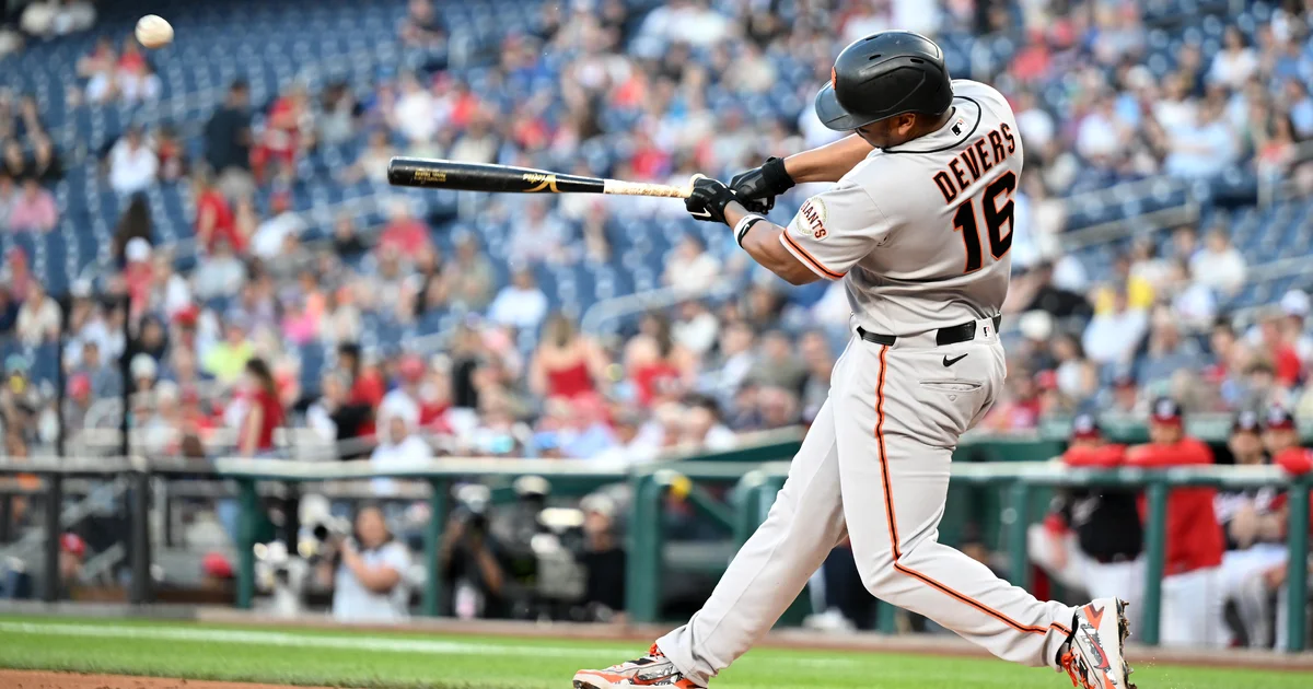 Season over for Rafael Devers; Giants star may have surgery for core muscle injury