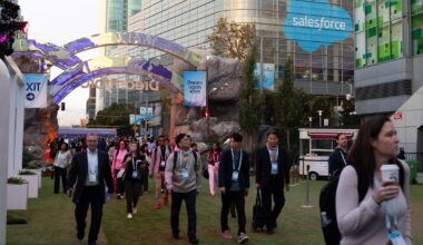 Dreamforce 2026 conference kicks off in San Francisco amid calls for curbs on AI development
