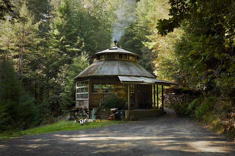 'handmade utopia' traces radical homes of northern california's back-to-the-land movement - 2