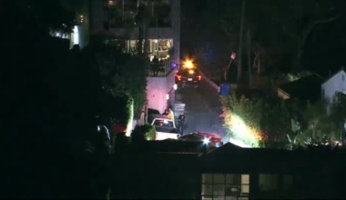 Man with knife leads to police shooting in Hollywood Hills – NBC Los Angeles