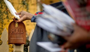 Postal carrier kept 8,500 pieces of mail, Fresno prosecutors said. He was indicted