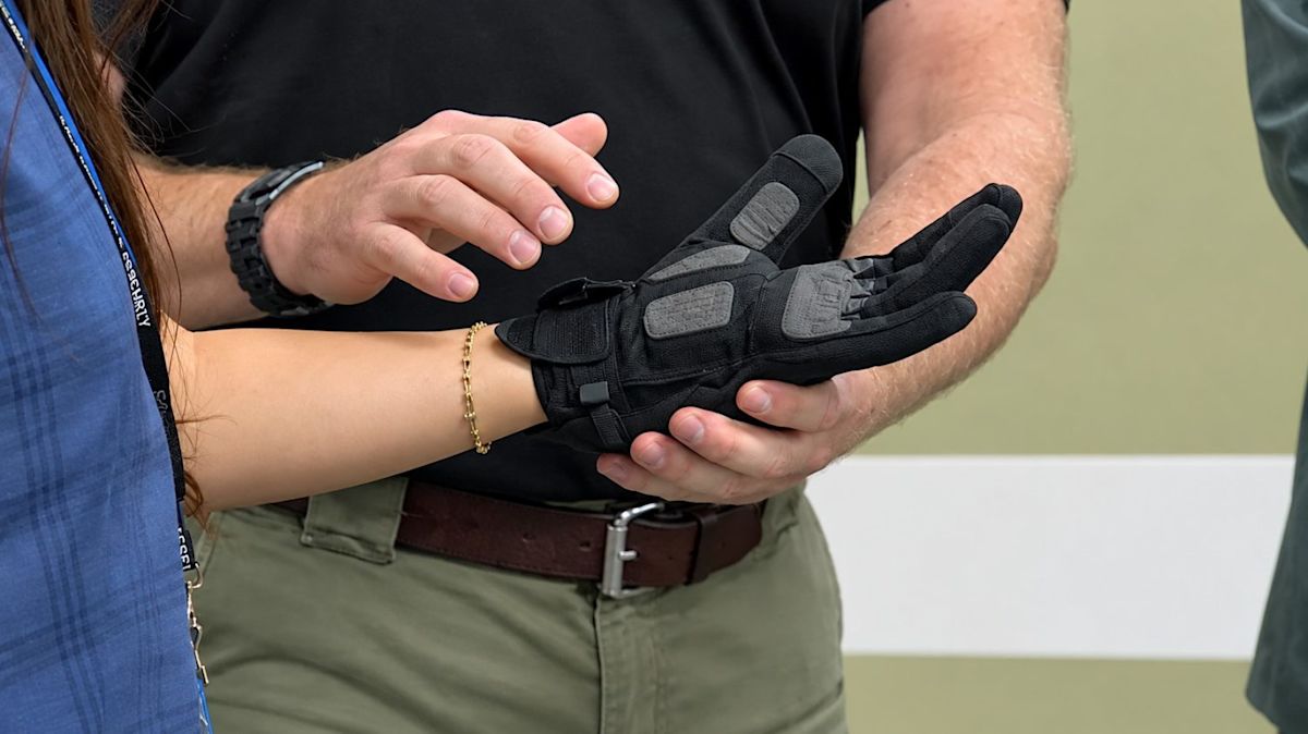$16.7M for 6,000 Electric Shock Gloves: California Moves to Ban ICE’s New Force Technology