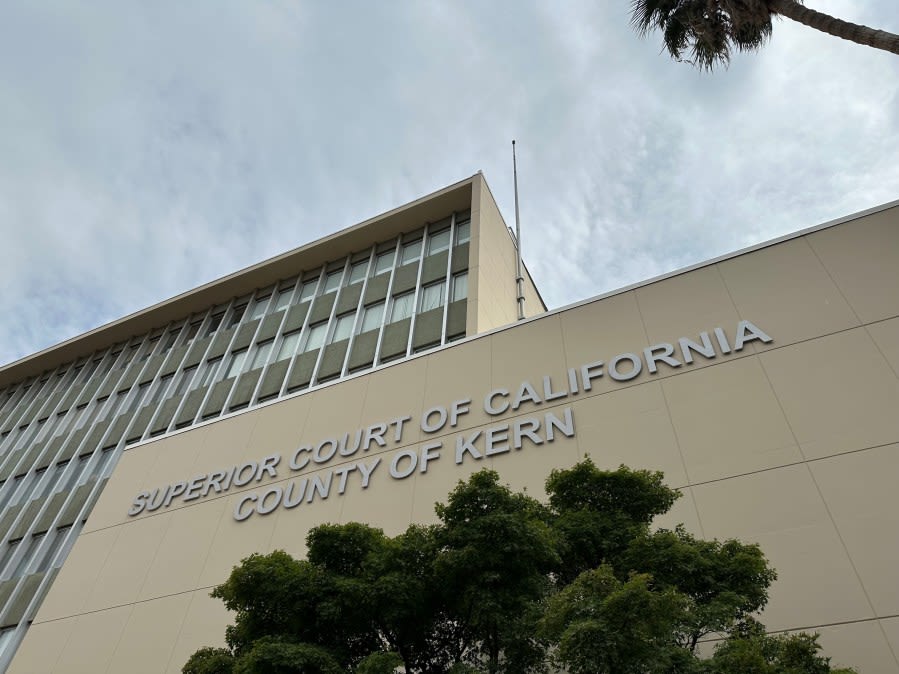 Bakersfield man held to answer on charges alleging sexual abuse of girl, 8