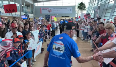 ‘I’m going to remember this forever’: Honor Flight veterans return home to San Diego