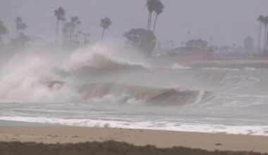 Long Beach crews battle high tides and dangerous surf from Hurricane Marie remnants
