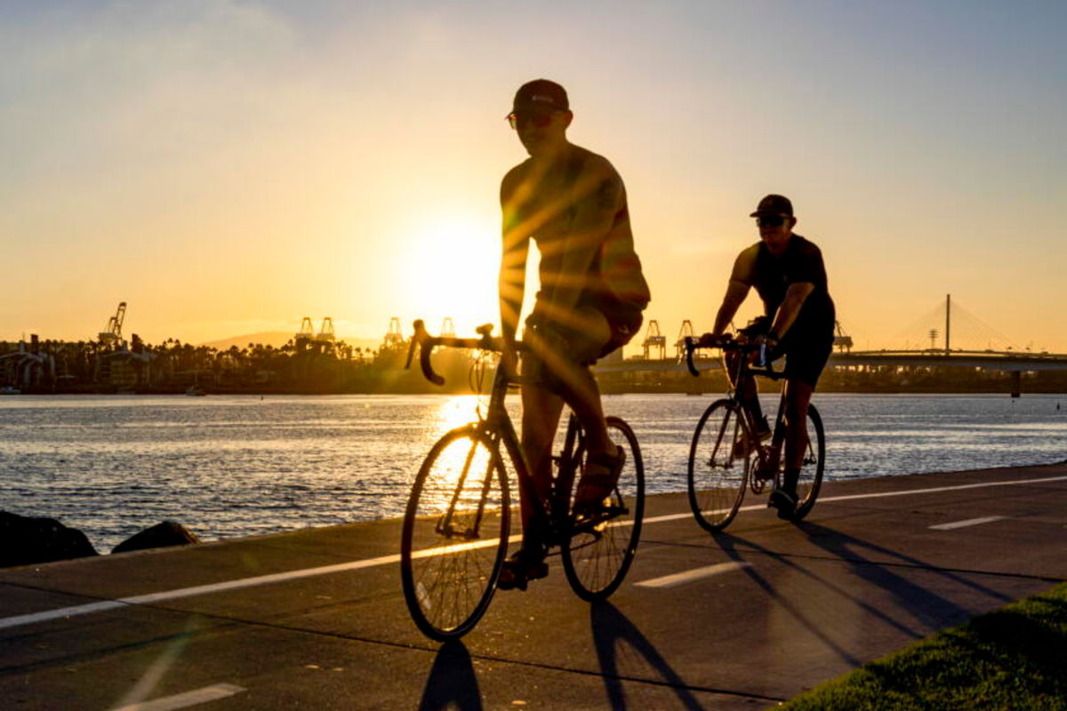 Long Beach as the new Amsterdam? Bike lane boom spark cheers, debate in the city