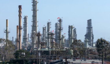 California and Washington to join forces on carbon markets, aiming to cut pollution and raise billions
