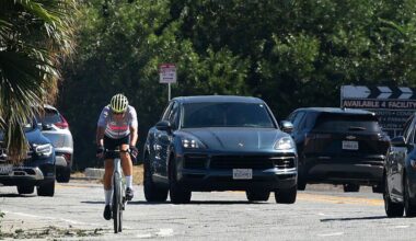 Contributor: Sacramento's micromanaging of a single lane in the Hollywood Hills