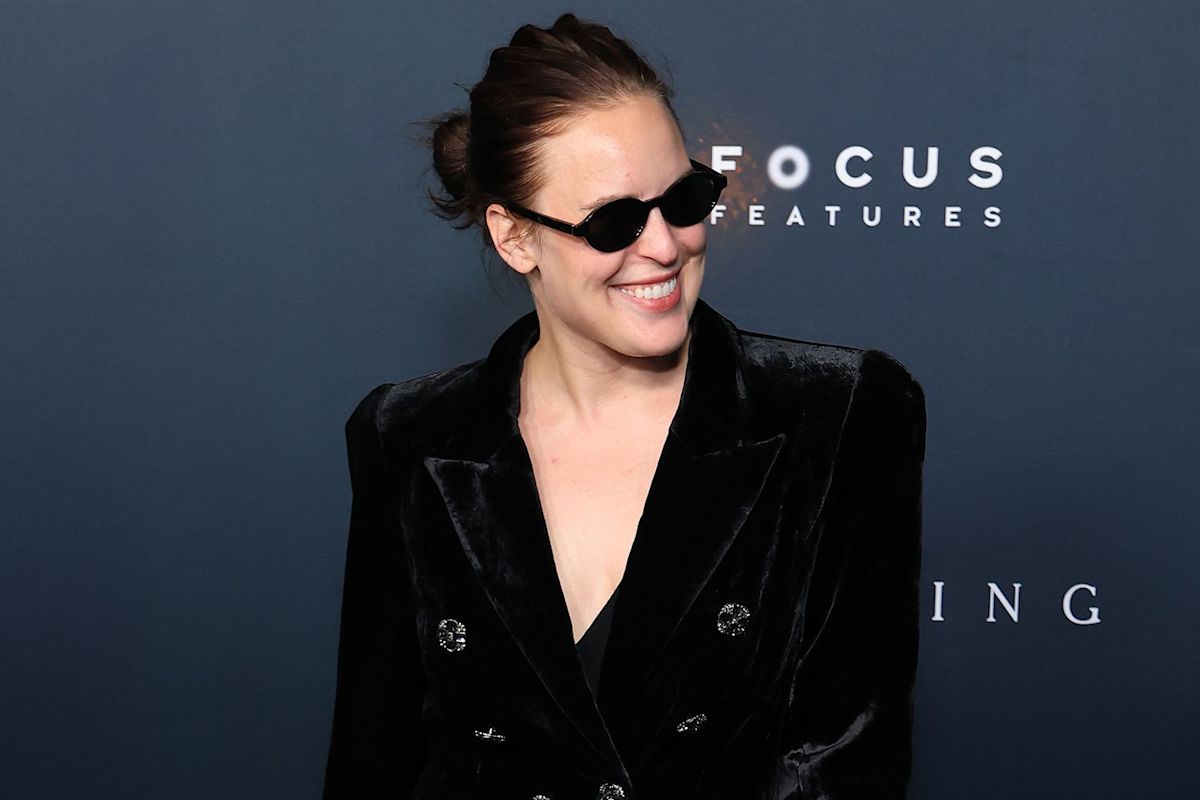 Tallulah Willis Ditches Bridal White for First Red Carpet Appearance Since Marrying Justin Acee