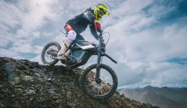 Los Angeles Is Coming For The Electric Dirt Bikes Everyone Pretends Are E-Bikes