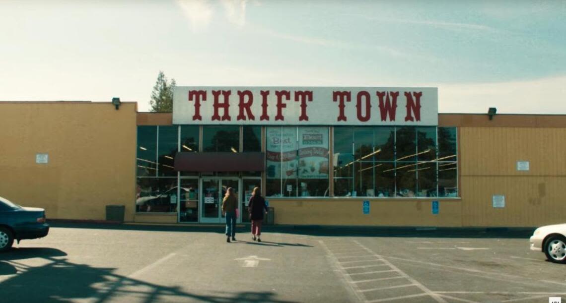 Sacramento Thrift Town of ‘Lady Bird’ fame delays closure by one month