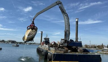 Police say abandoned boats fueled crime on Oakland's waterfront. Now comes the cleanup