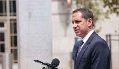 In rare challenge to Trump, Mayor Lurie asks feds to release S.F. Assembly staffer
