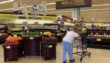 How big grocers have been limiting food access in California