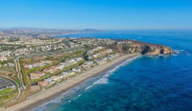 Seven California beachfront homes red-tagged after surf strips sand, batters foundations