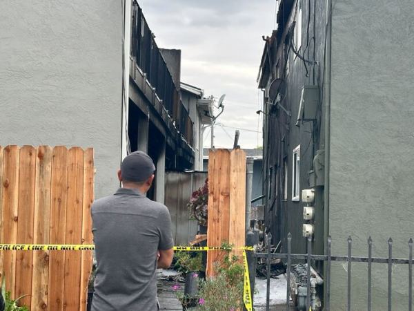 West Berkeley fire torches 2 apartment buildings, displaces 10 families