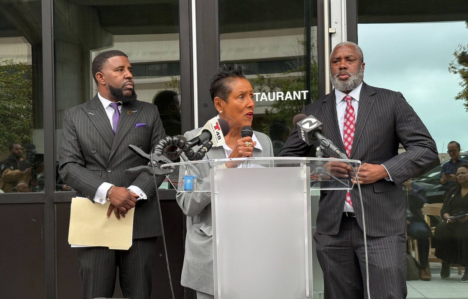 Elaine Brown sues SFPD over 'military-style' search in West Oakland