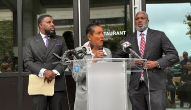 Elaine Brown sues SFPD over 'military-style' search in West Oakland