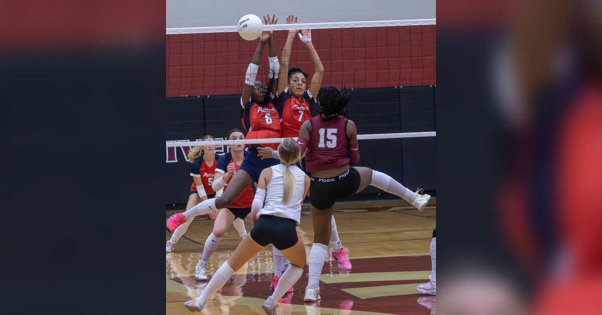 Oakland volleyball tops Riverdale 3-0