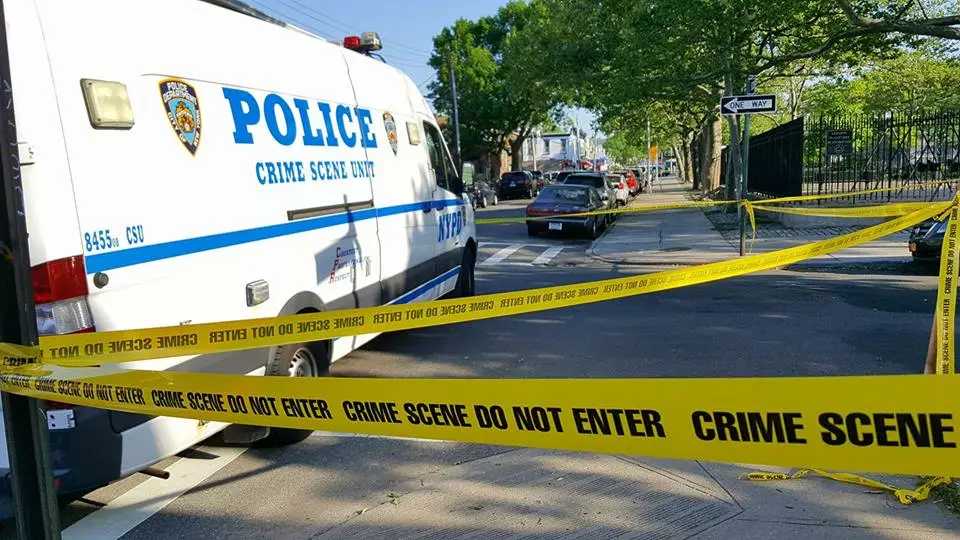 Oakland Gardens woman criminally charged with attempted murder for slashing Bayside man: DA – QNS