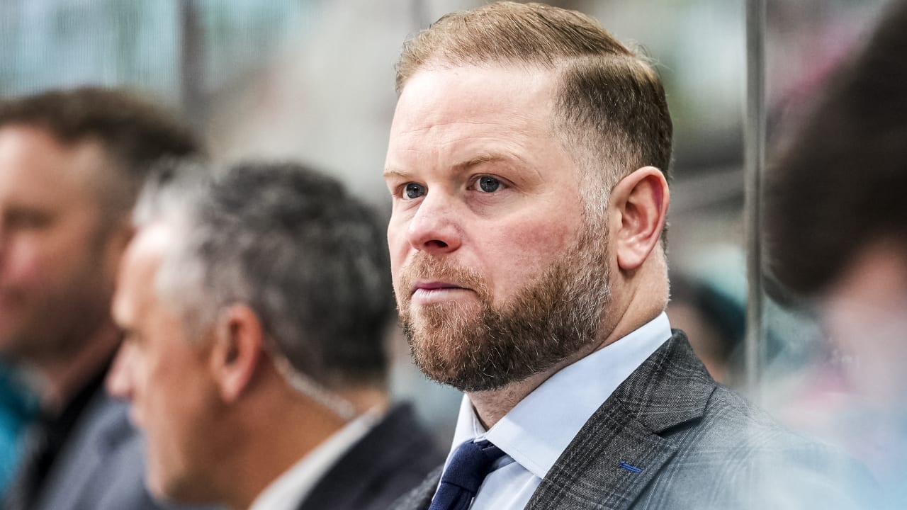 San Jose Sharks Head Coach Ryan Warsofsky signed to a multi-year extension