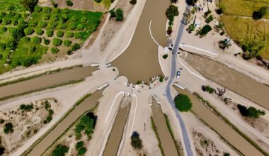 California’s Project Nexus completed a 1.6-megawatt solar installation over two irrigation-canal sites in 2025, after researchers estimated that covering the state’s 6,400 kilometres of canals could prevent 63 billion gallons of annual evaporation—enough water for two million people—while the cooler microclimate above the canals could improve the panels’ efficiency.