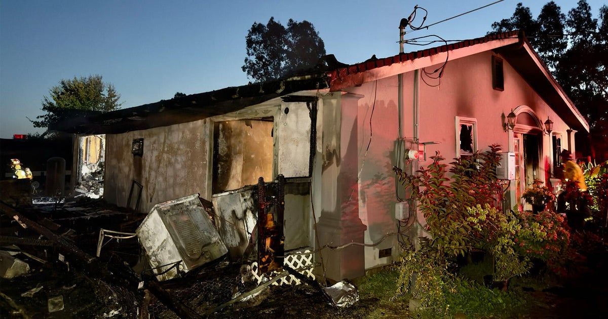 Rio Linda house heavily damaged in fire, dog found dead inside